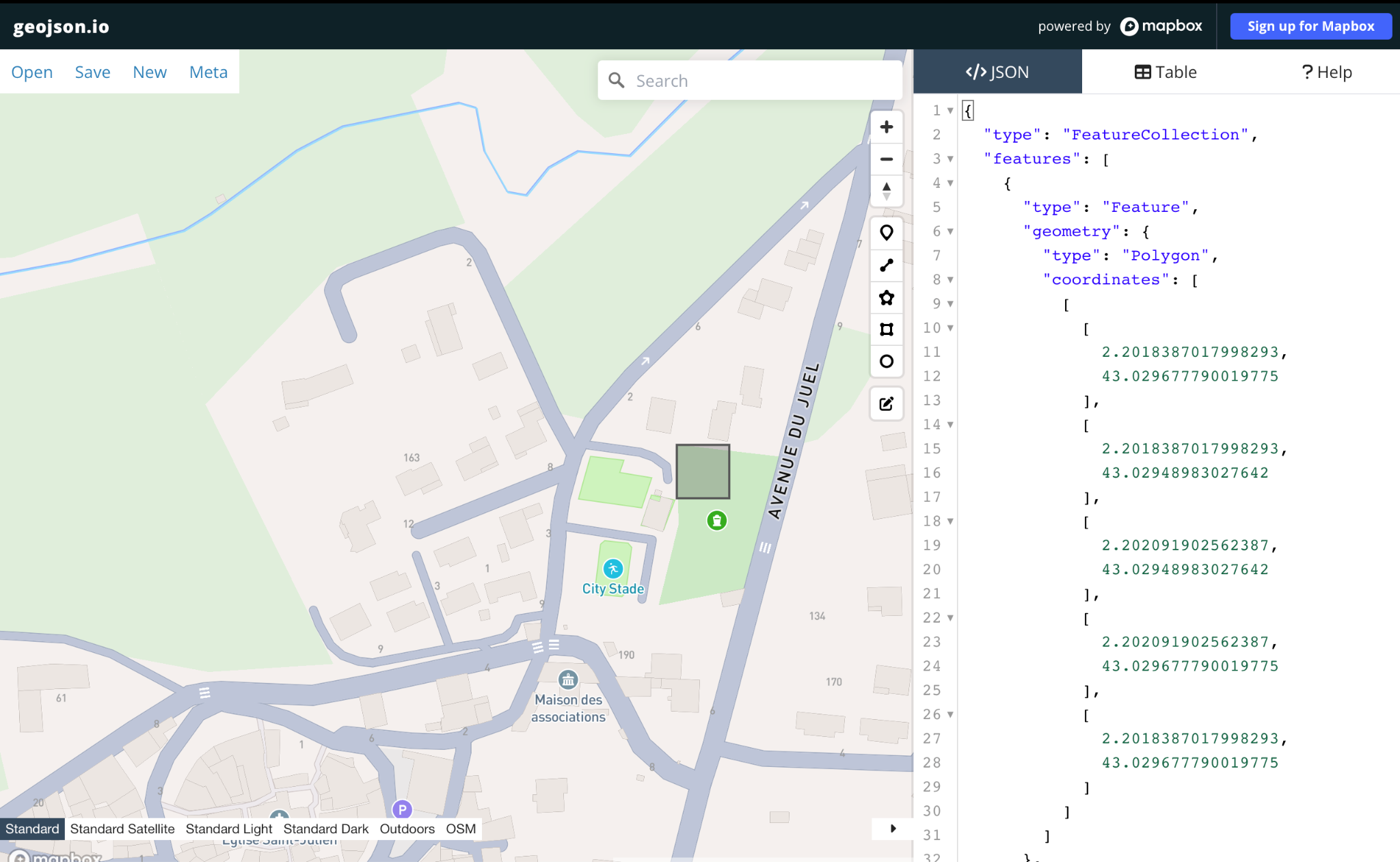GeoJSON.io perimeter example